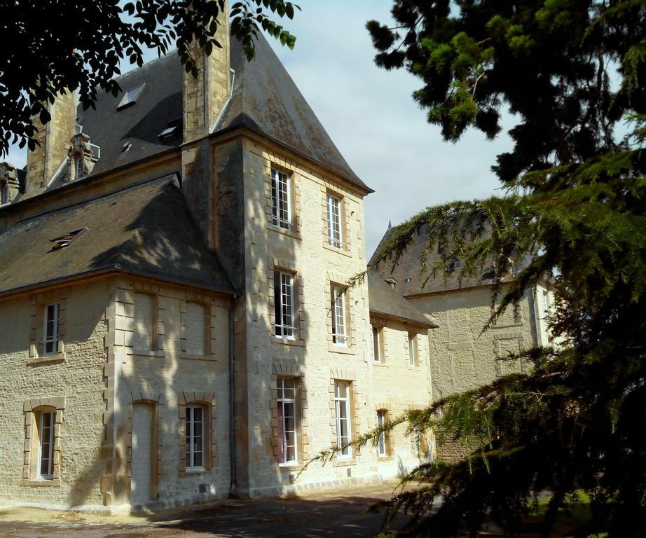 Chateau Turgot Gites Bons-Tassily Стая снимка